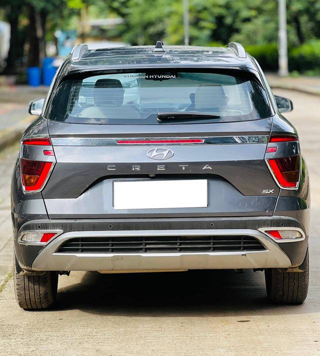https://images10.gaadi.com/usedcar_image/4634571/original/processed_920dbead-1621-4ab4-9aff-69ec520810bd.jpg?imwidth=6401