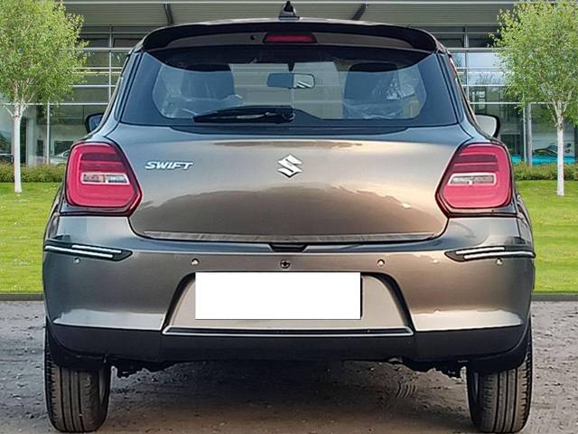 https://images10.gaadi.com/usedcar_image/4634578/original/processed_a032197ad9c35338ded2eab541ea711d.jpg?imwidth=6402