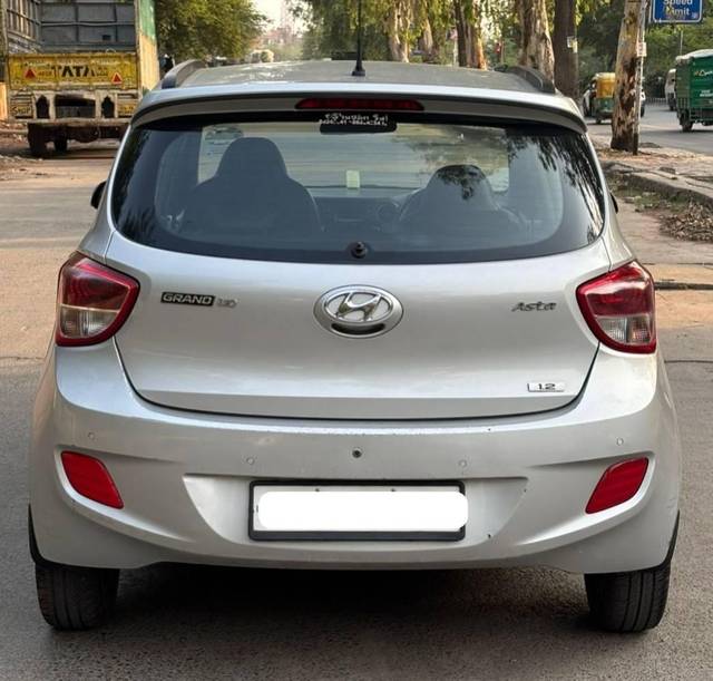 https://images10.gaadi.com/usedcar_image/4634614/original/processed_63378fd44e7773910f766321f82a61ce.jpg?imwidth=6401
