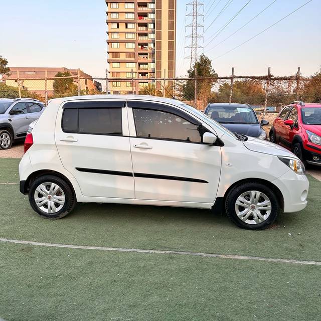 https://images10.gaadi.com/usedcar_image/4634626/original/f9207bc3c8d86f9d49df9212e3907599.jpg?imwidth=6401