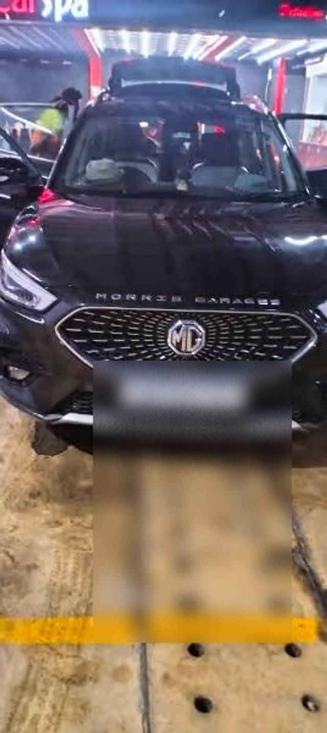 https://images10.gaadi.com/usedcar_image/4634637/original/719f7277-c15c-41c3-abf2-f3c262bdd563.png?imwidth=6400