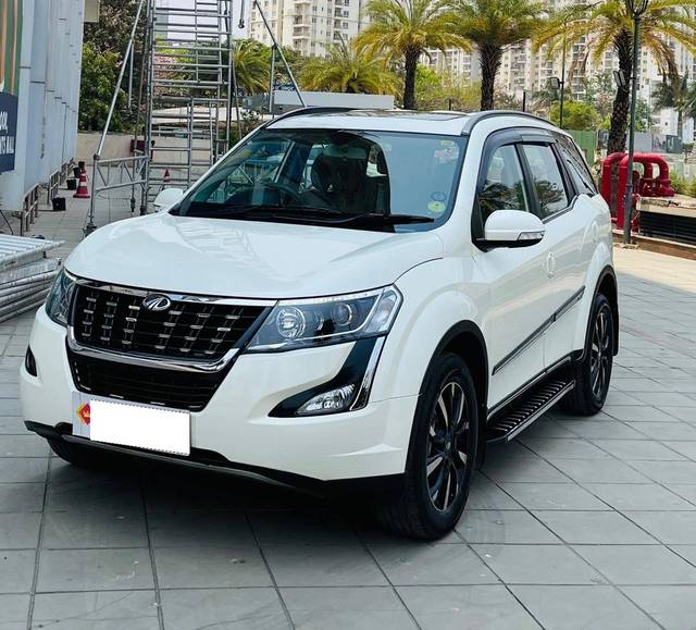 https://images10.gaadi.com/usedcar_image/4634660/original/processed_72d4d802605460181ccad7c65df0a918.jpg?imwidth=6402
