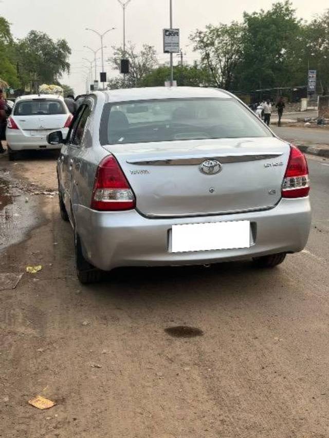 https://images10.gaadi.com/usedcar_image/4634721/original/processed_2a2bd746-a5e7-4871-8a7b-7ca29ef42e66.jpeg?imwidth=6400