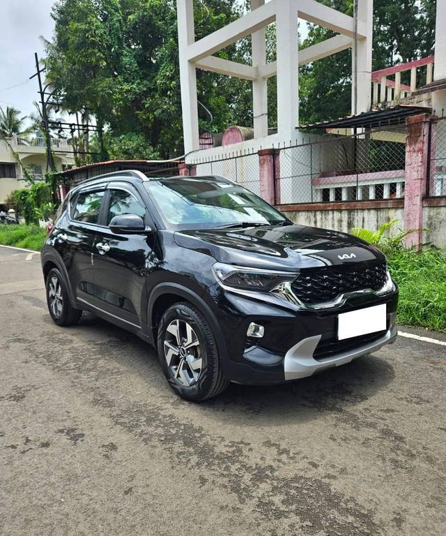 https://images10.gaadi.com/usedcar_image/4634744/original/processed_5e6aa4dbb7981f3445710bc7421fb9a8.jpg?imwidth=6400