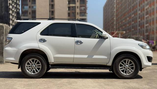 https://images10.gaadi.com/usedcar_image/4634747/original/4722c0e6965b4c0e0af85ecbdf99cd61.jpg?imwidth=6401