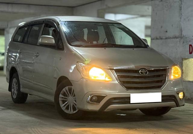 https://images10.gaadi.com/usedcar_image/4634751/original/processed_cf324d3fb5848fb647db0d970b8e4e12.jpg?imwidth=6400
