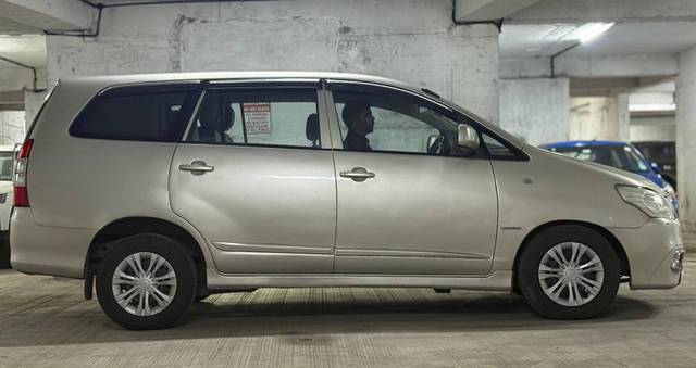 https://images10.gaadi.com/usedcar_image/4634751/original/processed_dbec4f678b67beff85e68555f802f3ad.jpg?imwidth=6401