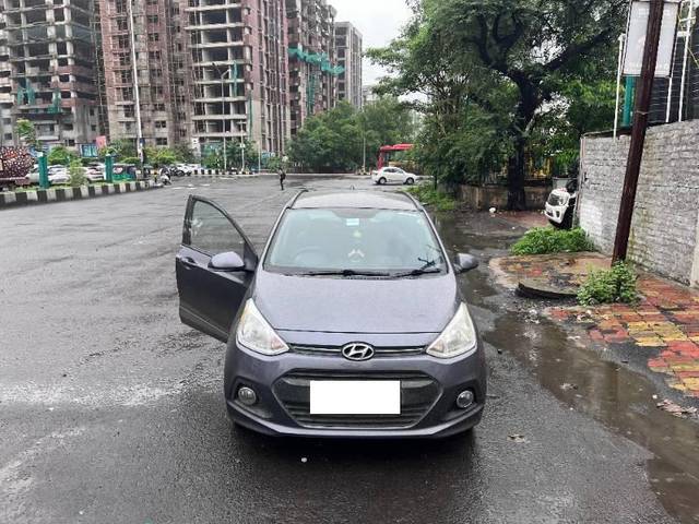 https://images10.gaadi.com/usedcar_image/4634773/original/processed_f4622f71-4530-4915-886f-d2d5f14c327e.jpeg?imwidth=6401