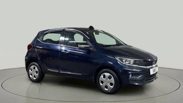 https://images10.gaadi.com/usedcar_image/4634784/original/befabfc36fbe733a99599f7c93e9b06c.jpg?imwidth=6400