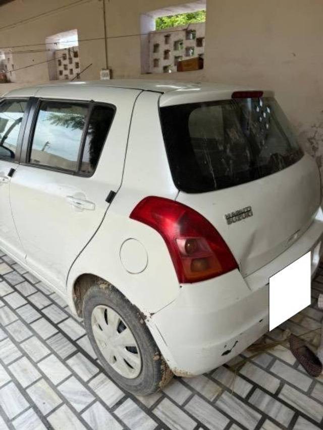 https://images10.gaadi.com/usedcar_image/4634805/original/processed_a18c9e57-c476-40d1-986b-2964d247b8a6.jpeg?imwidth=6402