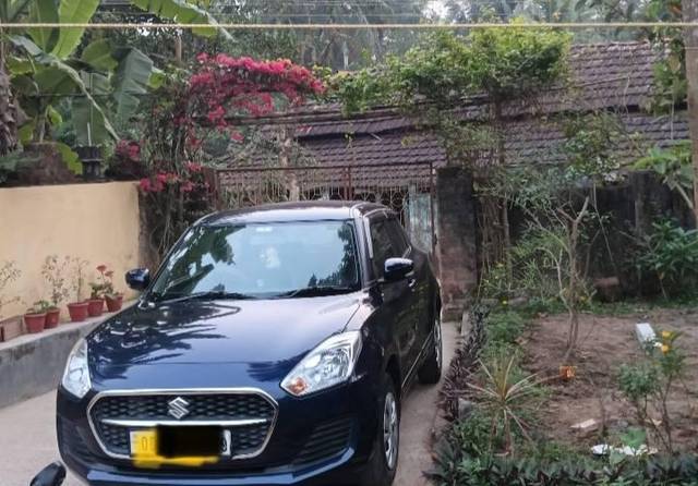 https://images10.gaadi.com/usedcar_image/4634827/original/processed_39880788-6d6d-49a8-a978-c0b1075f8e84.jpg?imwidth=6401