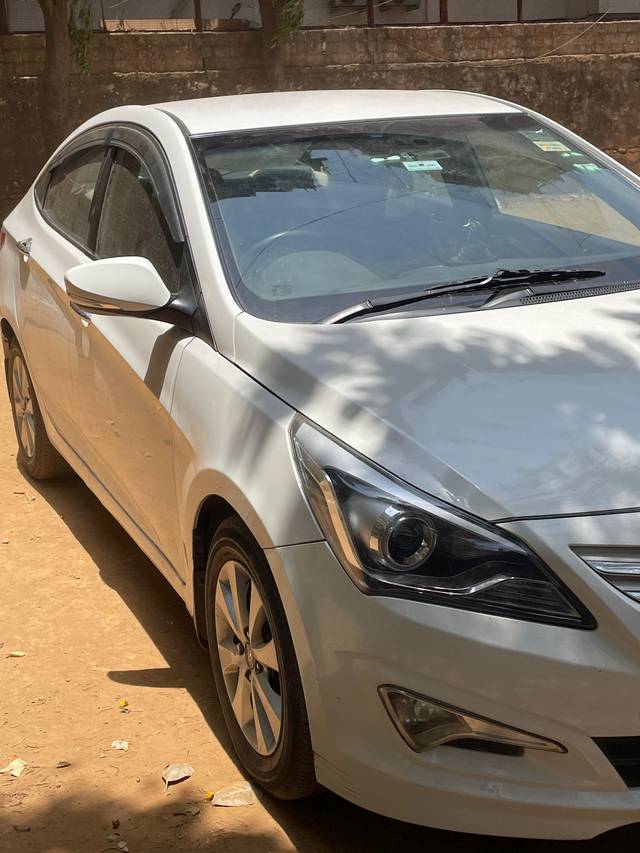 https://images10.gaadi.com/usedcar_image/4634891/original/1440ff7df6d1a09c3861239645af1aee.jpg?imwidth=6400