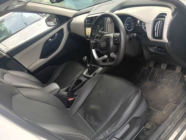 https://images10.gaadi.com/usedcar_image/4634901/original/4c3c18a05df7ac8642231f20754251f3.jpg?imwidth=6402