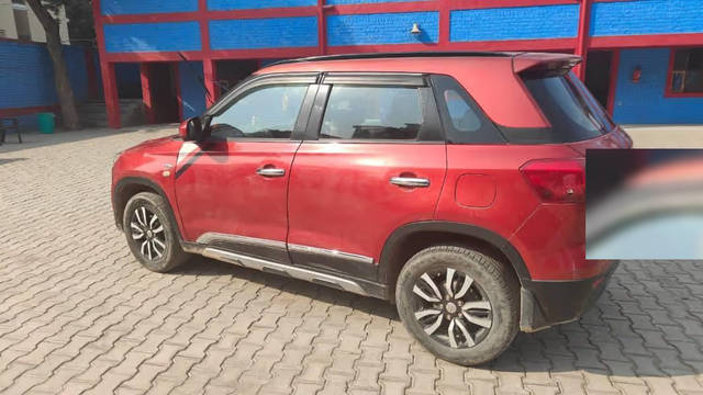 https://images10.gaadi.com/usedcar_image/4634903/original/11b5f957-1283-4298-8c92-c3ef9e4414c5.png?imwidth=6402