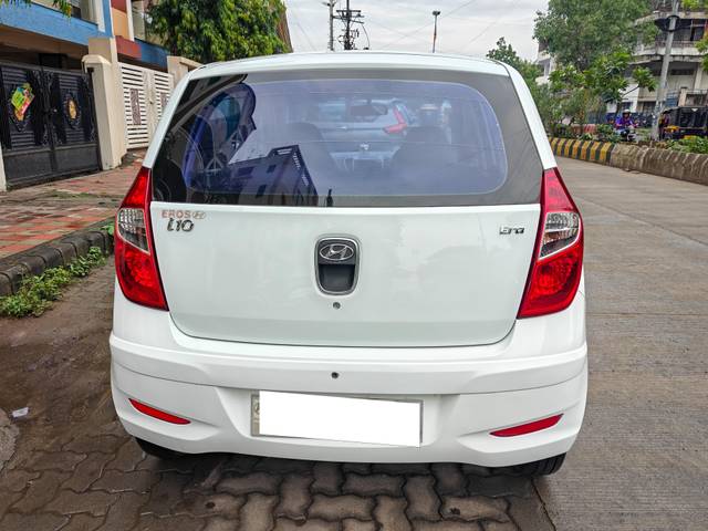 https://images10.gaadi.com/usedcar_image/4634908/original/processed_1bf73aa39215f10251dcda57e4f763d4.jpg?imwidth=6402