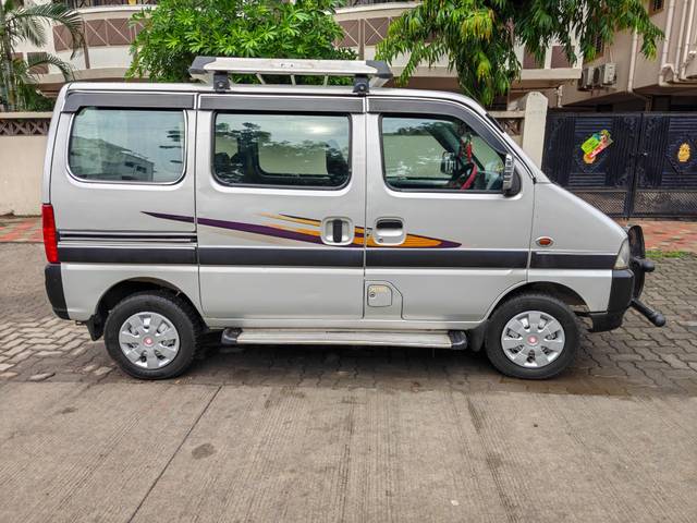 https://images10.gaadi.com/usedcar_image/4634919/original/processed_a16d32441ef0cc0aaedc9d0d3afebb6a.jpg?imwidth=6401