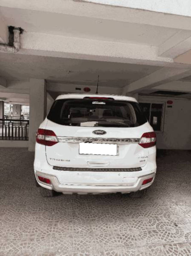 https://images10.gaadi.com/usedcar_image/4634922/original/processed_44bcfa04-db3a-4fbb-aec1-a7f1b0301079.png?imwidth=6401