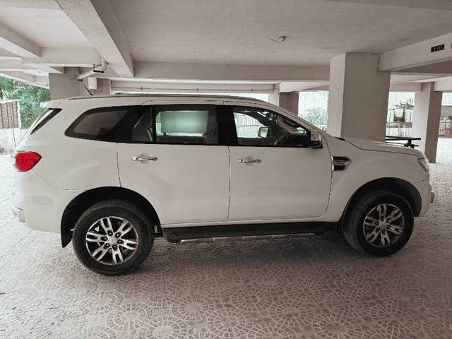 https://images10.gaadi.com/usedcar_image/4634922/original/processed_processed_e0320c33-dc49-4545-b0e7-b073db933e3b.png?imwidth=6400