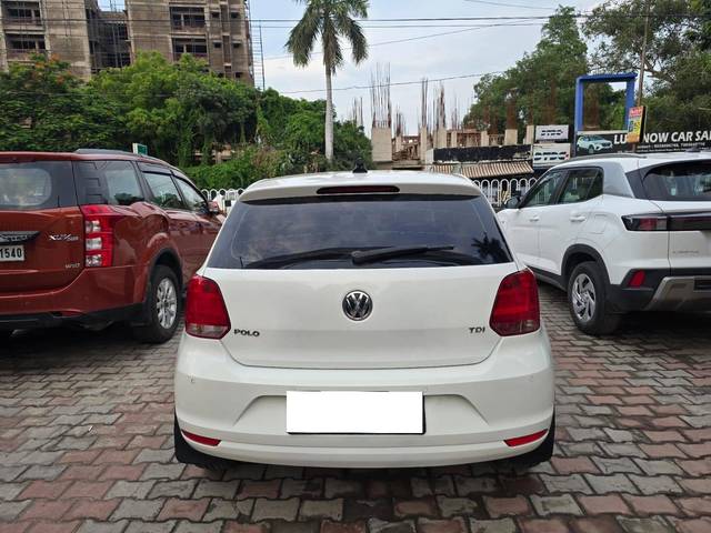 https://images10.gaadi.com/usedcar_image/4634933/original/processed_f2d1faa6ce700da193e317fa78200d62.jpg?imwidth=6401