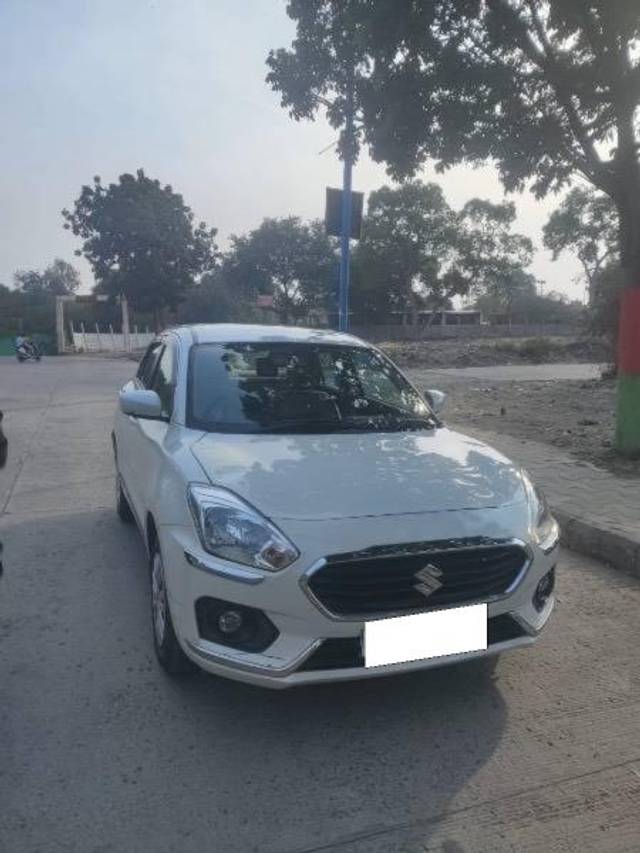 https://images10.gaadi.com/usedcar_image/4634936/original/processed_8ae32abd-5db3-48d4-83a5-db247bd92745.jpeg?imwidth=6400