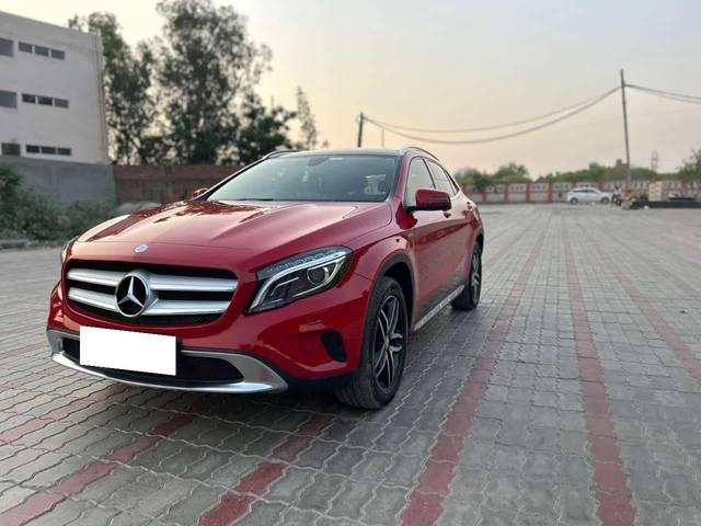 https://images10.gaadi.com/usedcar_image/4634938/original/processed_3a7ac6e43b278a9dde96632331368f02.jpg?imwidth=6400
