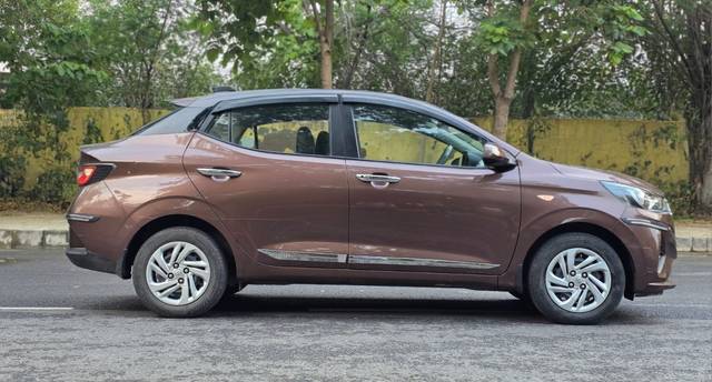 https://images10.gaadi.com/usedcar_image/4634947/original/14b4eabc00da81d9b80ce1f182f1e429.jpg?imwidth=6401