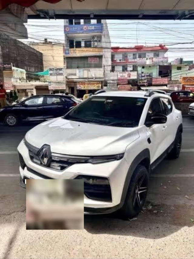 https://images10.gaadi.com/usedcar_image/4635005/original/5a91f72c-085f-42e5-b3b7-770aeb5e46ca.png?imwidth=6401