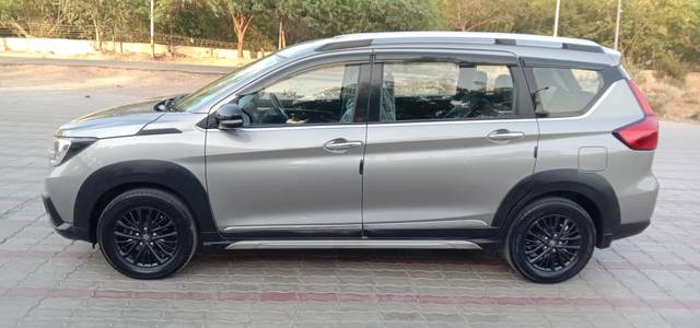 https://images10.gaadi.com/usedcar_image/4635007/original/e07d0bd811addae4b66060e5306d5498.jpg?imwidth=6401