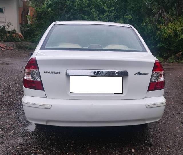 https://images10.gaadi.com/usedcar_image/4635012/original/processed_f73e4de4-a72f-4928-8192-a47697ac9bab.jpg?imwidth=6401