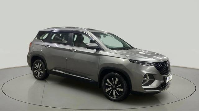 https://images10.gaadi.com/usedcar_image/4635039/original/244627af75dfda46d5113bac317fd06e.jpg?imwidth=6400