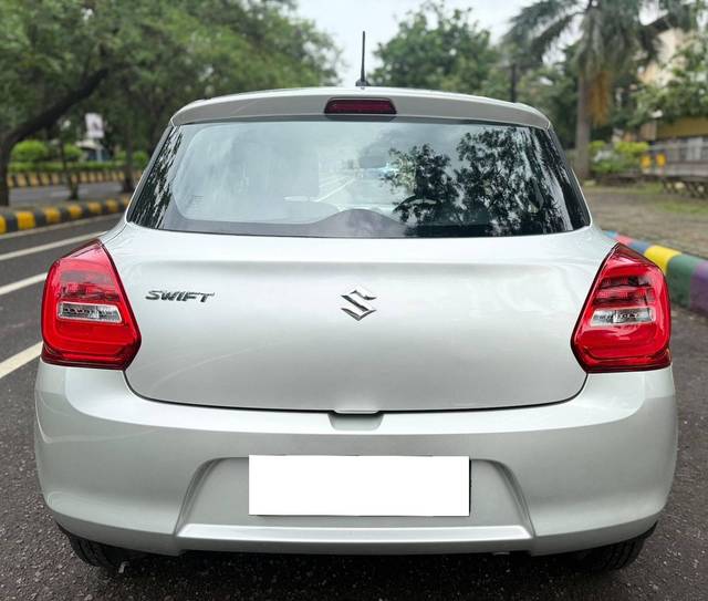 https://images10.gaadi.com/usedcar_image/4635048/original/processed_93636c50a602eca33928127a9b59031a.jpg?imwidth=6402