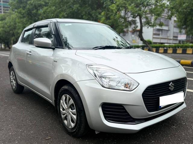 https://images10.gaadi.com/usedcar_image/4635048/original/processed_df544192227732e0fcb0c905a517f114.jpg?imwidth=6400