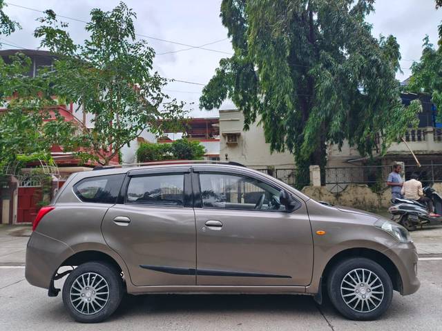 https://images10.gaadi.com/usedcar_image/4635109/original/bd8d17fb57cd2ffb124d08e6b2acd0be.jpg?imwidth=6401