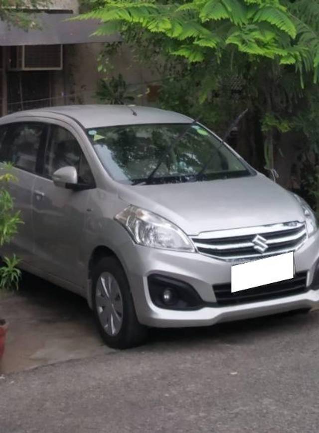https://images10.gaadi.com/usedcar_image/4635111/original/processed_e444064c-16bf-4e96-9d4c-43f612ebd29a.jpg?imwidth=6400