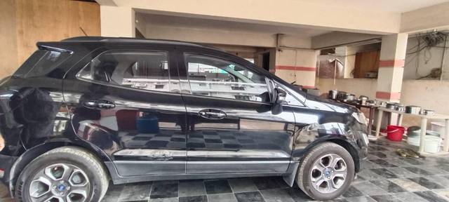 https://images10.gaadi.com/usedcar_image/4635120/original/processed_db6939bc-dc84-4250-a9ca-c8458ab25e07.jpg?imwidth=6401
