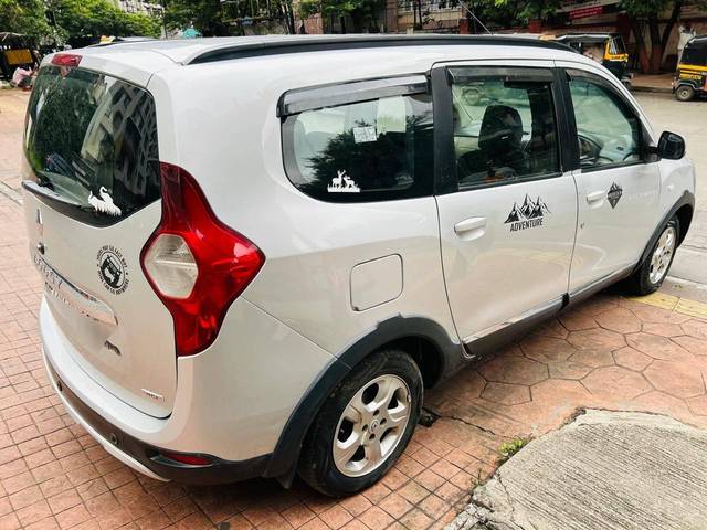 https://images10.gaadi.com/usedcar_image/4635133/original/processed_2fb9eff2710f72a643a675d9205223f3.jpg?imwidth=6401