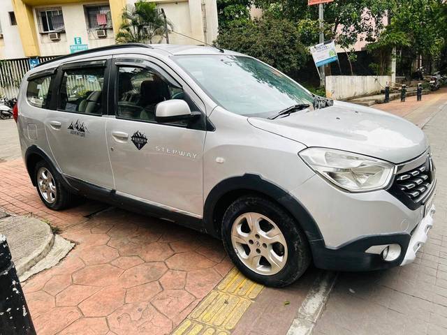 https://images10.gaadi.com/usedcar_image/4635133/original/processed_f0bbad3029b3a6c96f50aad4eb903cdd.jpg?imwidth=6400