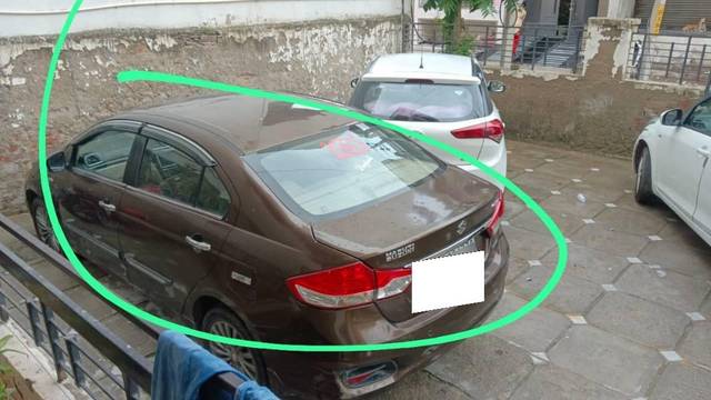 https://images10.gaadi.com/usedcar_image/4635180/original/processed_a585b172-1938-49a6-9447-ebe5c967bbf6.jpg?imwidth=6400