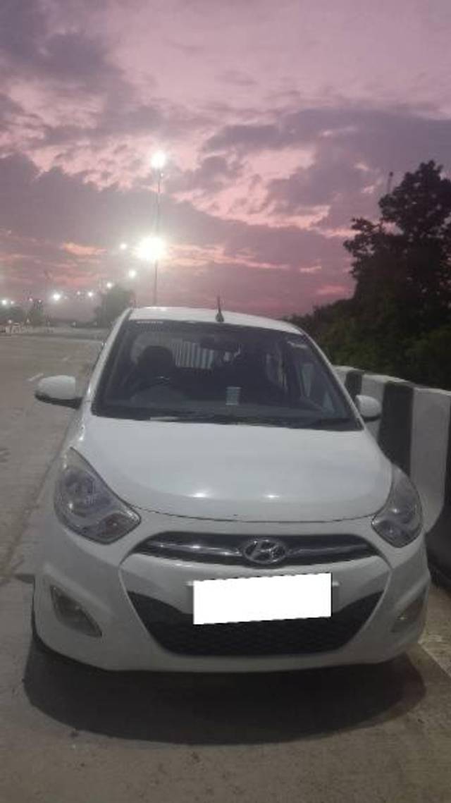 https://images10.gaadi.com/usedcar_image/4635181/original/processed_420fe596-349b-49fe-b08d-0f884ceec0d3.jpg?imwidth=6400