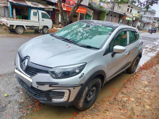 https://images10.gaadi.com/usedcar_image/4635227/original/processed_9c5b5535-5baf-4afa-9c96-f81d8f965eb9.jpg?imwidth=6400