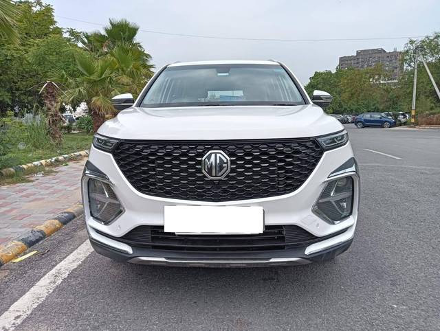https://images10.gaadi.com/usedcar_image/4635230/original/processed_bcd38ffff17dbf2cb02390acfc42c2a0.jpg?imwidth=6400