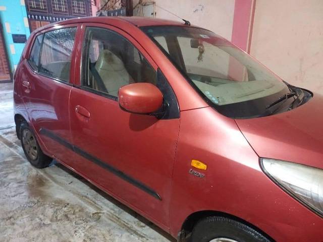 https://images10.gaadi.com/usedcar_image/4635233/original/processed_fe9140bf-8903-4202-ab43-840fd80beca5.jpg?imwidth=6402