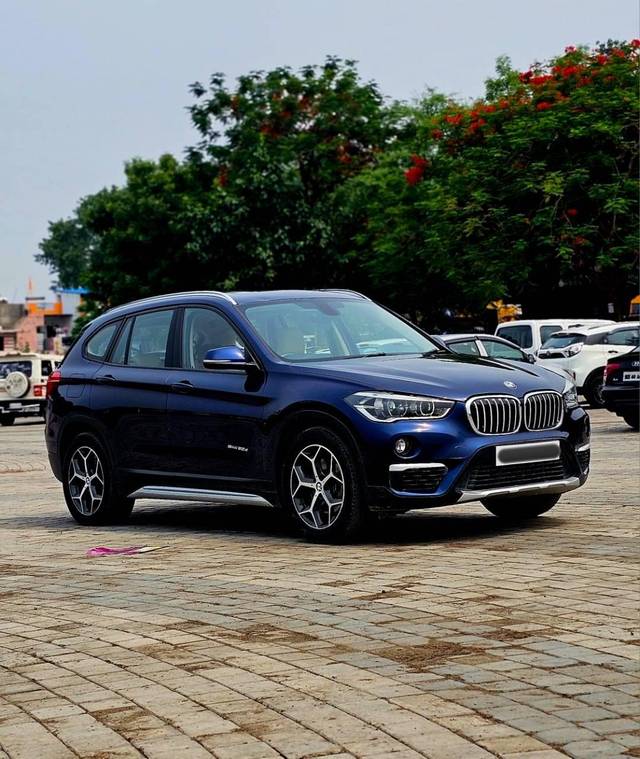 https://images10.gaadi.com/usedcar_image/4635303/original/processed_517c4726e9b33891263709f9a2db75e1.jpg?imwidth=6400