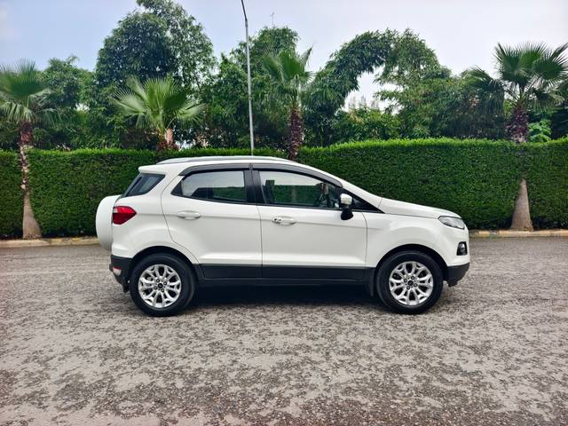 https://images10.gaadi.com/usedcar_image/4635312/original/1a48cb12aa173785296ade91daaedd77.jpg?imwidth=6401