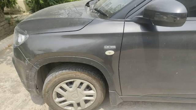 https://images10.gaadi.com/usedcar_image/4635385/original/processed_6f05bd6f-5917-4d77-9cd6-ede82227f549.jpg?imwidth=6402
