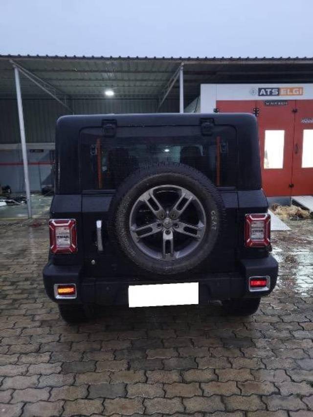 https://images10.gaadi.com/usedcar_image/4635417/original/processed_62dd2e61-34cf-4219-8366-18a7b1a57c68.jpeg?imwidth=6402