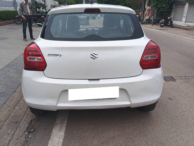 https://images10.gaadi.com/usedcar_image/4635419/original/processed_191ee8f21645d453714f32a74fd226f5.jpg?imwidth=6402