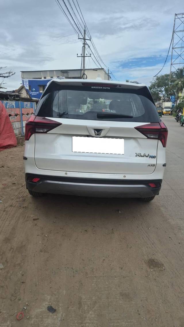 https://images10.gaadi.com/usedcar_image/4635458/original/processed_d2565ab7-b93a-4d2a-9388-e7186fd866f7.jpg?imwidth=6401