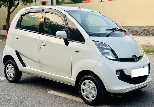 https://images10.gaadi.com/usedcar_image/4635468/original/processed_101b4659c04f9e3f23383ed7c8b517ce.jpg?imwidth=6400