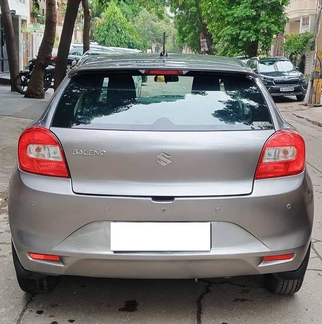 https://images10.gaadi.com/usedcar_image/4635470/original/processed_8fb64f702ace356a1c27c57af937ce85.jpg?imwidth=6401